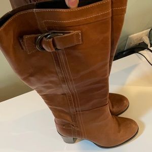 Migliore women’s Italian knee-high leather boots